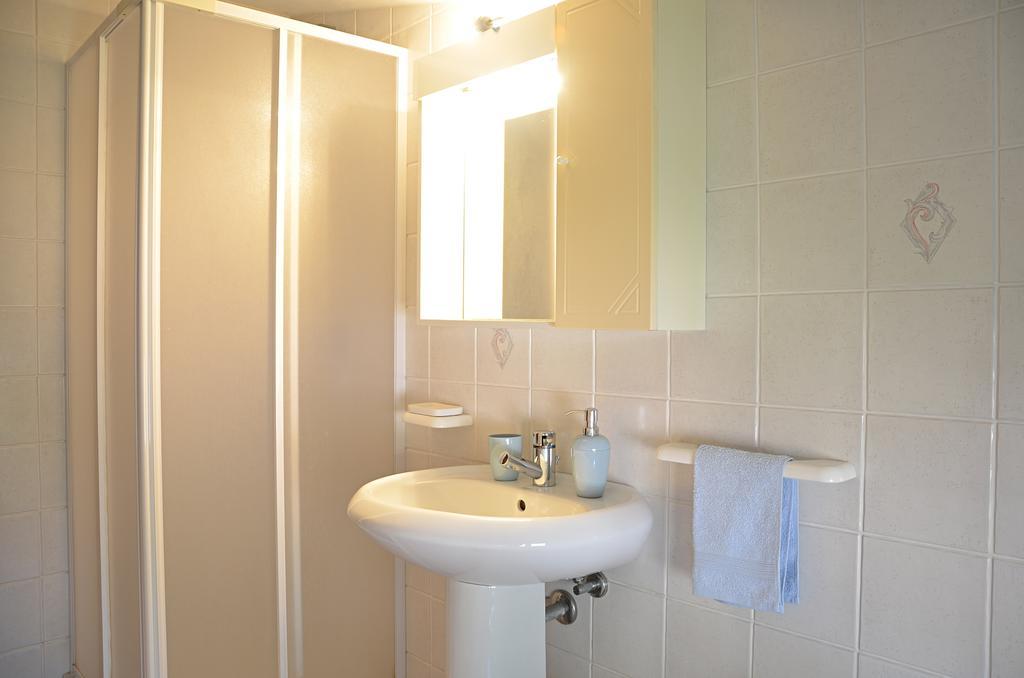 Anemone Guest House Santa Maria Navarrese Exterior photo