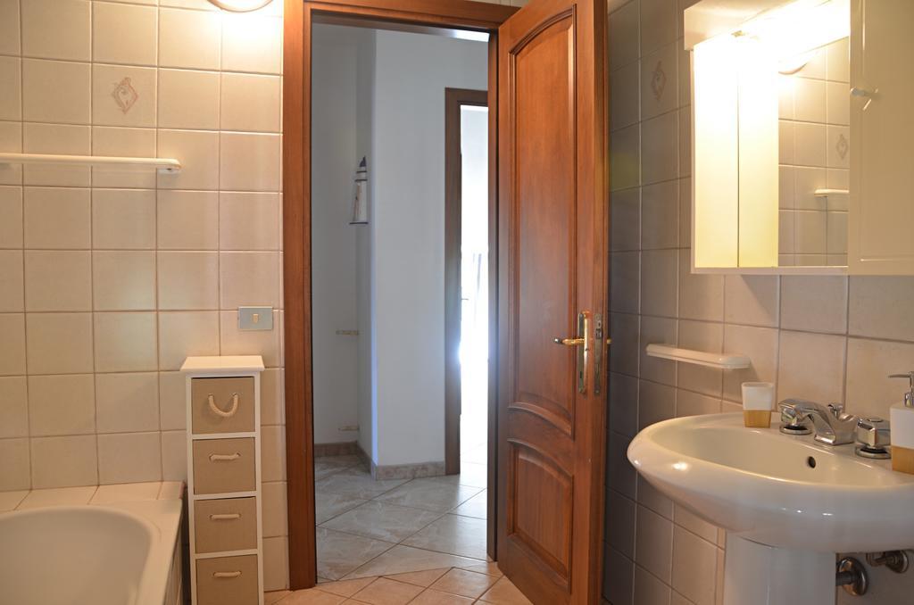 Anemone Guest House Santa Maria Navarrese Exterior photo