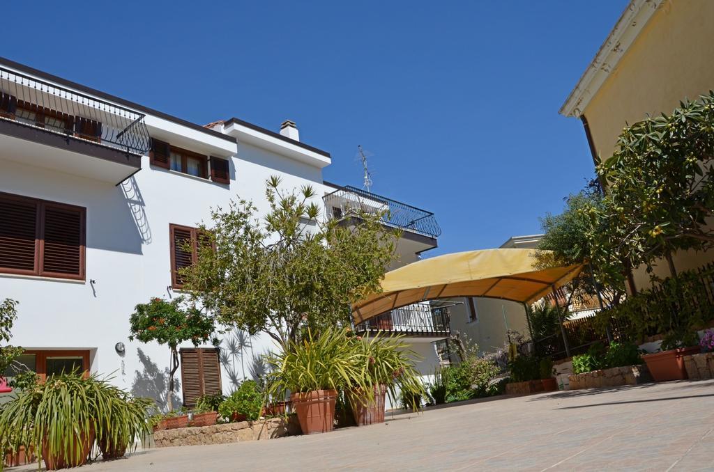 Anemone Guest House Santa Maria Navarrese Exterior photo